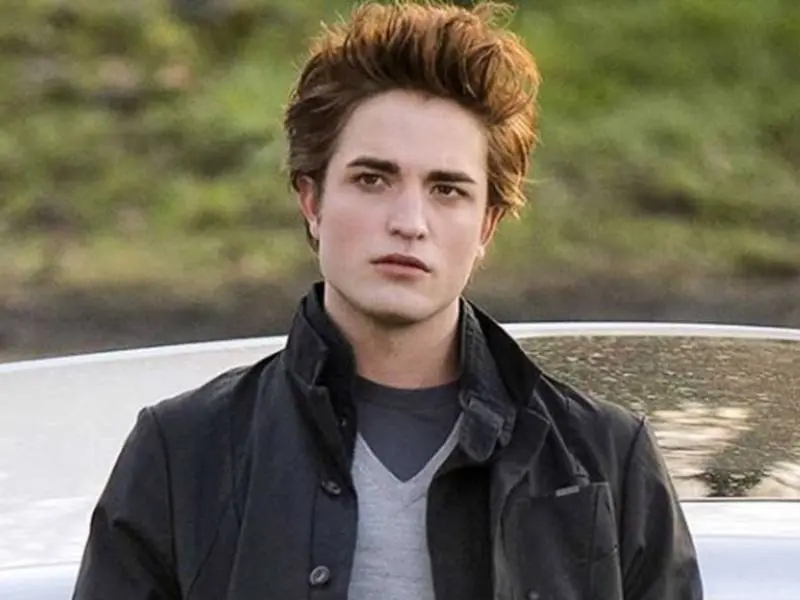 Robert Pattinson